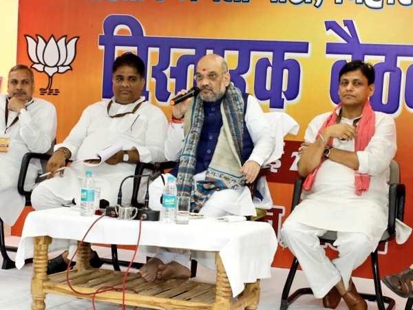 कांग्रेस ने बिहार से सौतेला बर्ताव किया: शाह