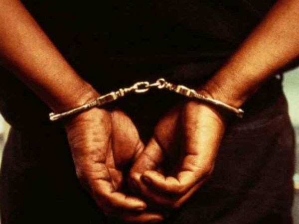 वह उससे पीछा छुड़ाना चाहता था