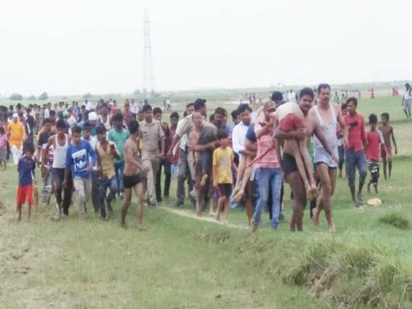 gorakhpur 4 children died after drowning in dug full of water gorakhpur 4 children died after drowning in dug full of water