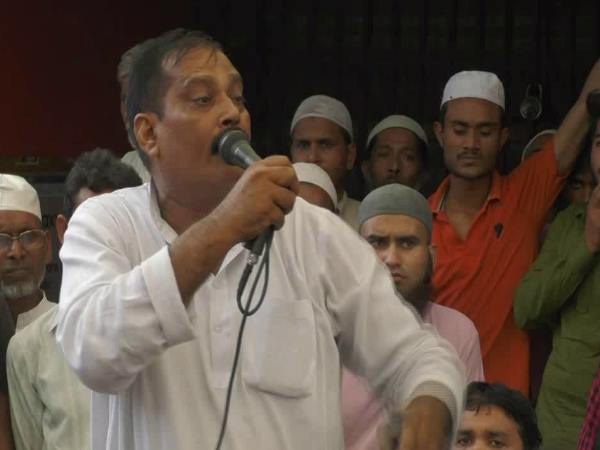 baghpat father threat to kill badaut CO if will not get justice baghpat father threat to kill badaut CO if will not get justice