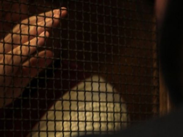 शादी के बाद भी पादरी ने उनकी पत्‍नी के साथ किया रेप