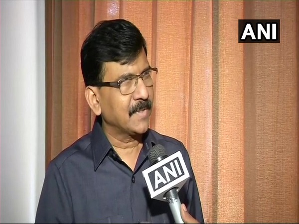 सरकार पर शिवसेना का बड़ा हमला सरकार पर शिवसेना का बड़ा हमला