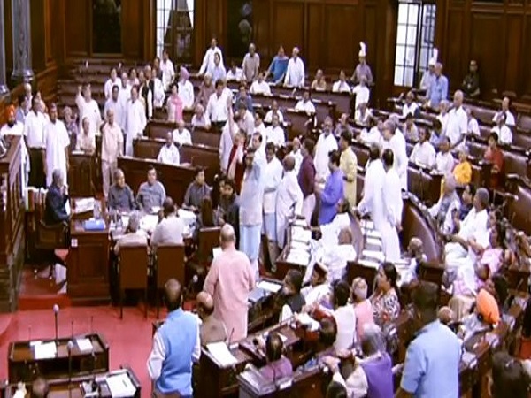 40 लोगों की नागरिकता को लेकर छिड़ी जंग