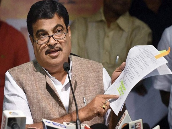 नितिन गडकरी ने माफी मांगी