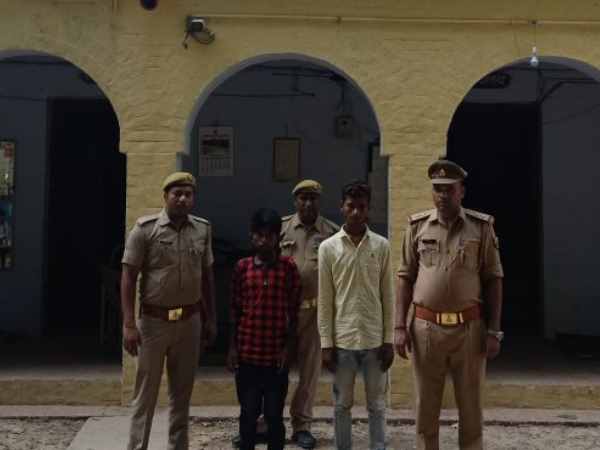 viral video of molestation with a girl in Jaunpur