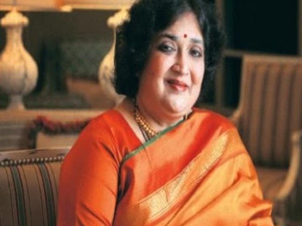 सुप्रीम कोर्ट ने रजनीकांत की पत्नी लता रजनीकांत को लगाई फटकार