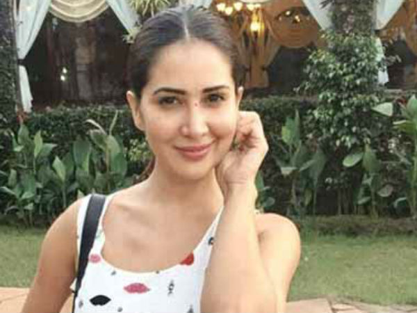 किम ने आरोपों से किया इंकार... किम ने आरोपों से किया इंकार...