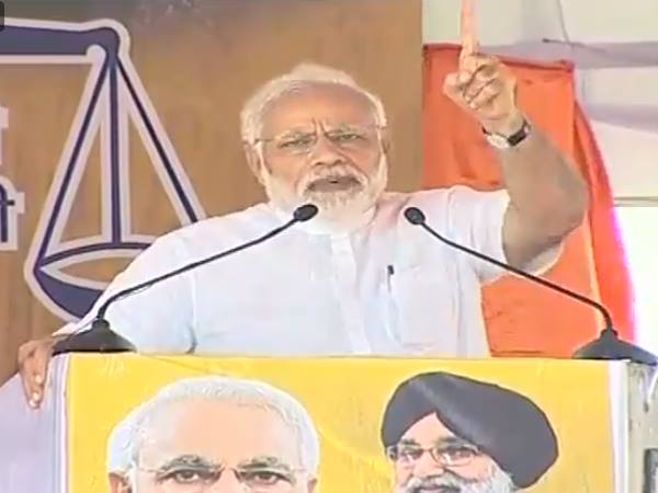 कांग्रेस ने किसानों से सिर्फ वायदे किए