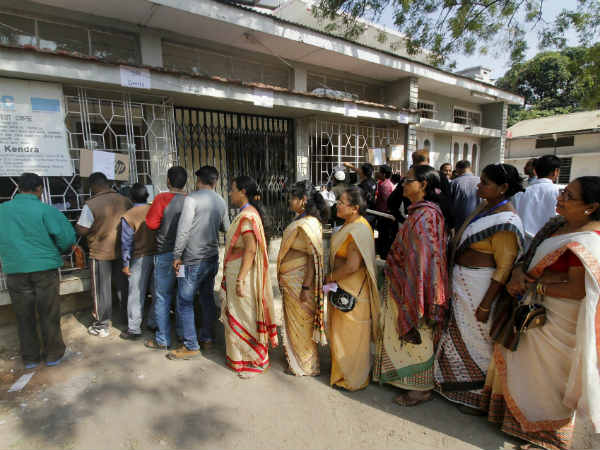 क्या माता-पिता के जन्म का विवरण देना पड़ेगा?