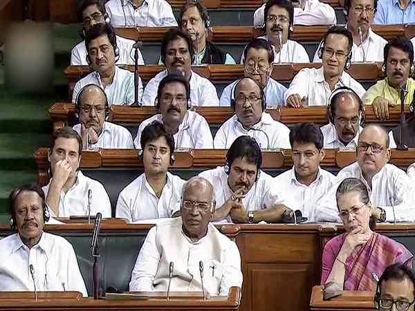 राफेल पर राहुल को पीएम का जवाब, बिना सबूत मत चिल्लाइए