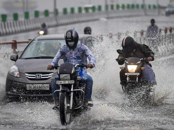 heavy rain in delhi ncr heavy rain in delhi ncr