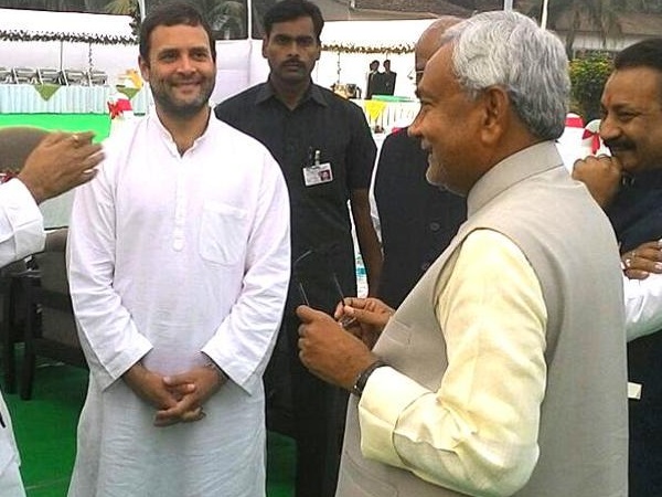 तमिलनाडु में एडीएमके का सफाया तमिलनाडु में एडीएमके का सफाया