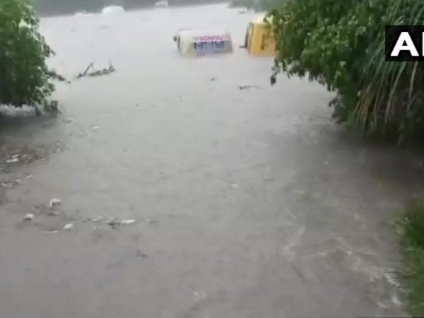 बाढ़ का भी खतरा