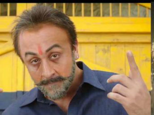 फिल्म 'पीके' में हिंदू धर्म का मजाक उड़ाया