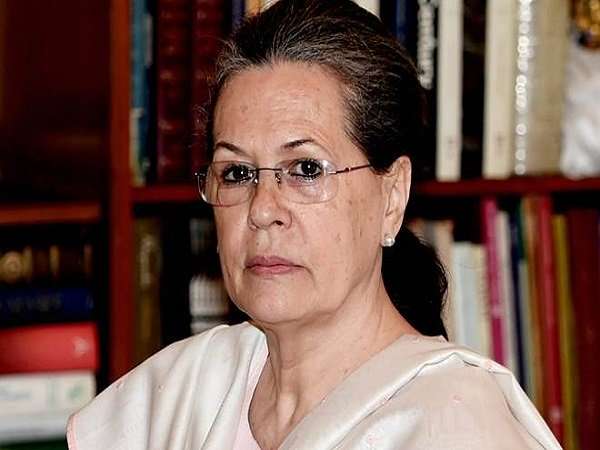  सोनिया गांधी ने बीजेपी की बढ़ाई चिंता