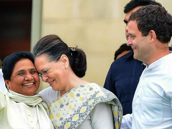 मायावती ने कांग्रेस के सामने रखी बड़ी मांग मायावती ने कांग्रेस के सामने रखी बड़ी मांग