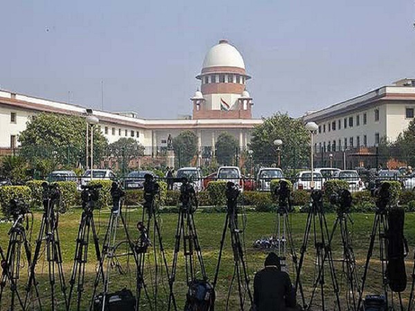 मॉब लिंचिंग पर सुप्रीम कोर्ट सख्त मॉब लिंचिंग पर सुप्रीम कोर्ट सख्त