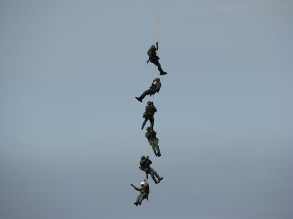 देश को आज मिलेगी पहली महिला SWAT टीम, जानिए 5 बड़ी बातें देश को आज मिलेगी पहली महिला SWAT टीम, जानिए 5 बड़ी बातें