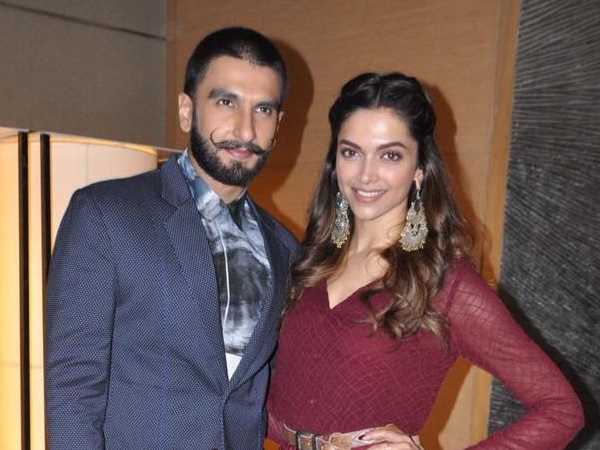 शादी के बाद मुंबई में होगा ग्रैंड रिसेप्शन