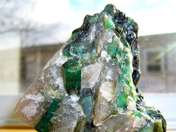 पन्ना और इसके उपरत्न पन्ना और इसके उपरत्न