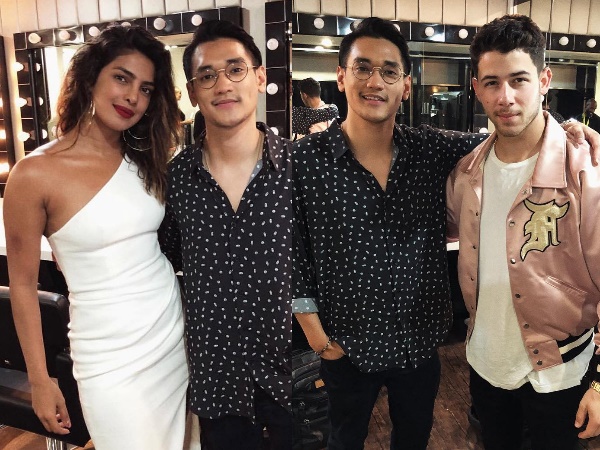 दोनों ने खिंचवाई थी अलग-अलग तस्वीर