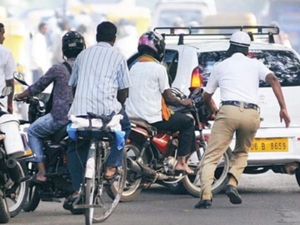 आईटी एक्ट और मोटर व्हीकल एक्ट के तहत वैध