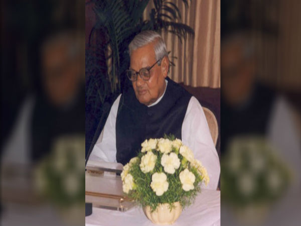  इलाज तक के पैसे नहीं थे, राजीव गांधी ने की थी मदद