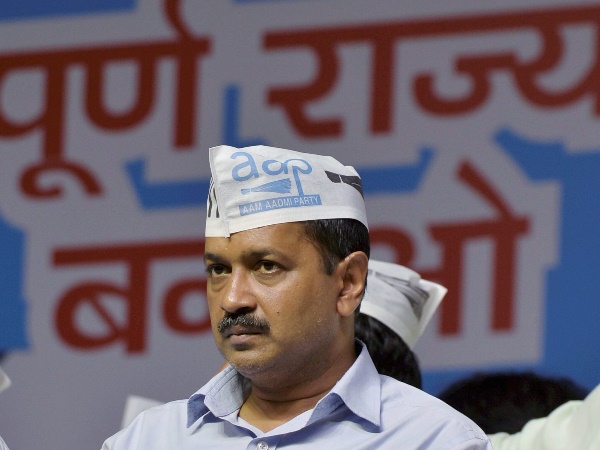 अरविंद केजरीवाल ने बताया महान