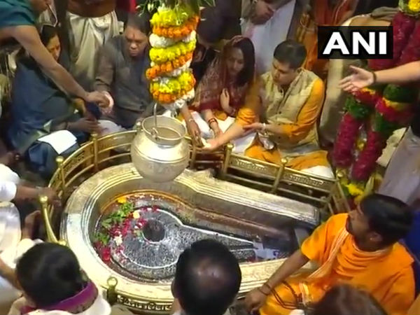 ऐसे करें शिवलिंग का अभिषेक... 