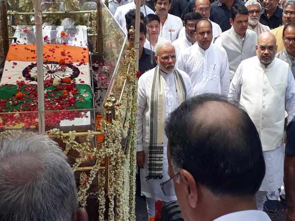 ऐन वक्त पर बदला पीएम मोदी ने अपना शेड्यूल ऐन वक्त पर बदला पीएम मोदी ने अपना शेड्यूल