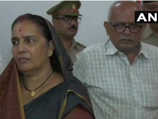 संचालक रातोंरात हुए मालामाल