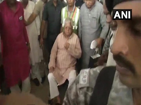 Lalu Prasad Yadav has been discharged from Mumbais Asian Heart Institute Lalu Prasad Yadav has been discharged from Mumbais Asian Heart Institute