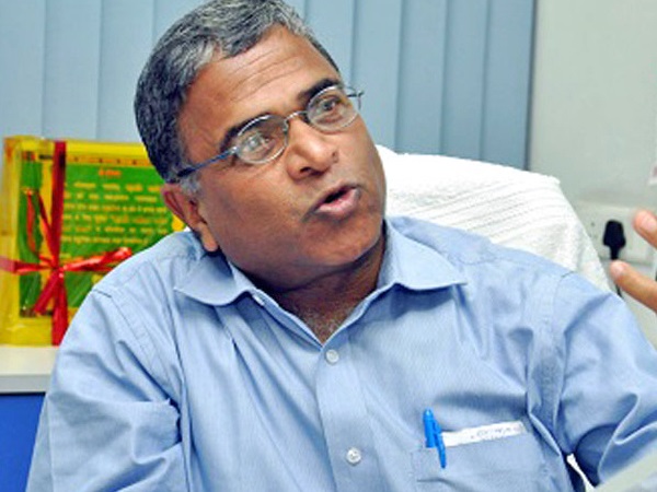 नीतीश की साफ छवि गढ़ने में हरिवंश का अहम योगदान है नीतीश की साफ छवि गढ़ने में हरिवंश का अहम योगदान है