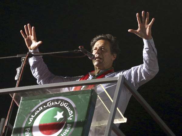 कपिल, सिद्धू, गावस्कर को बुलावा