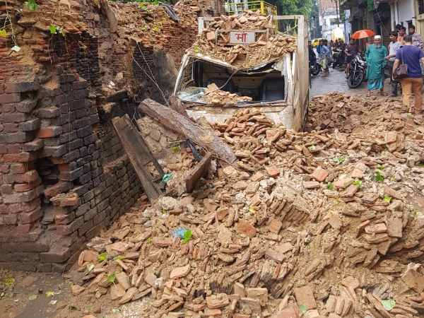 Lucknow Building collapses in Ganeshganj area following heavy rainfall