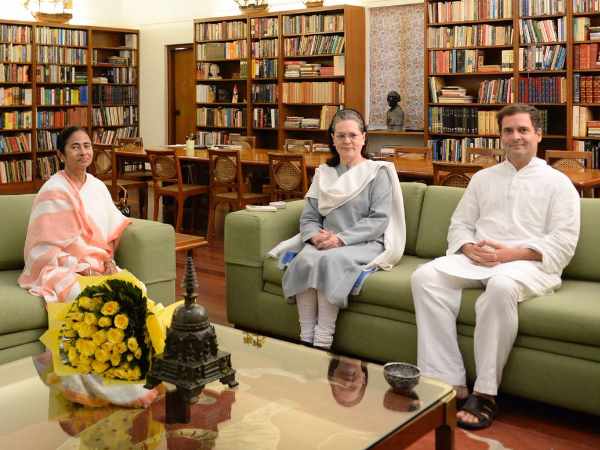 सोनिया-राहुल से ममता ने की मुलाकात