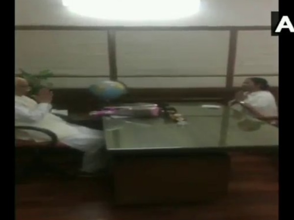 एनसीआर ड्राफ्ट पर घमासान के बीच मुलाकात