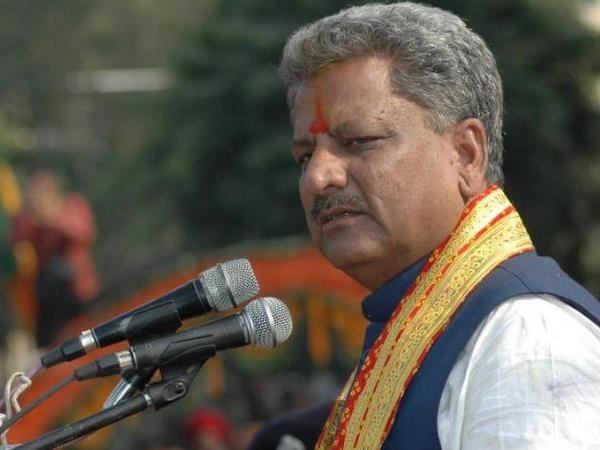 Rahul Gandhi is not loyal to his family, how will he loyal to the people says BJP MP om mathur