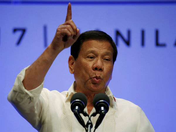 क्रैश हुए हेलीकॉप्‍टर को बेचने पर नाराज 