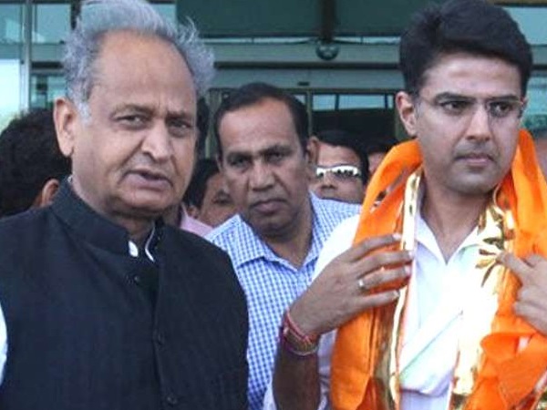 कांग्रेस खेमे में अशोक गहलोत-सचिन पायलट दिख रहे एकजुट