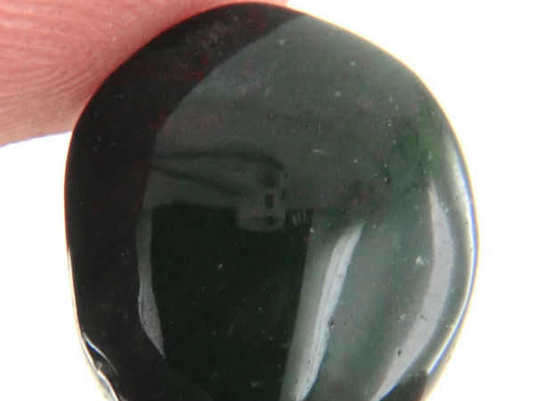  ब्लडस्टोन के जरिए मेडिटेशन