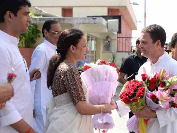 congress president rahul gandhi is on two day visit to amethi for election strategy