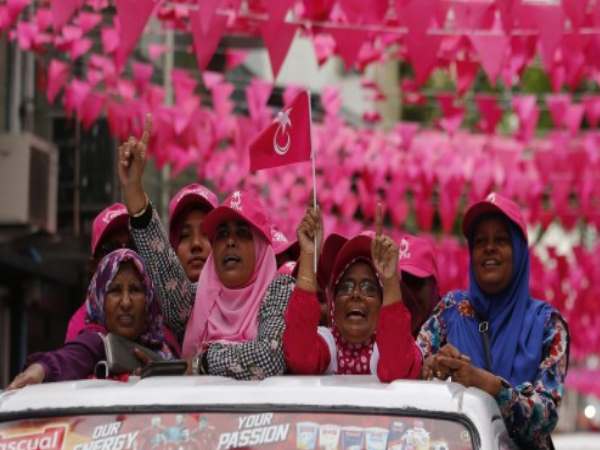 हार से सदमे में यमीन