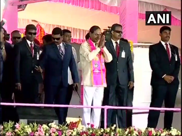 टीआरएस ओवैसी को देगा समर्थन