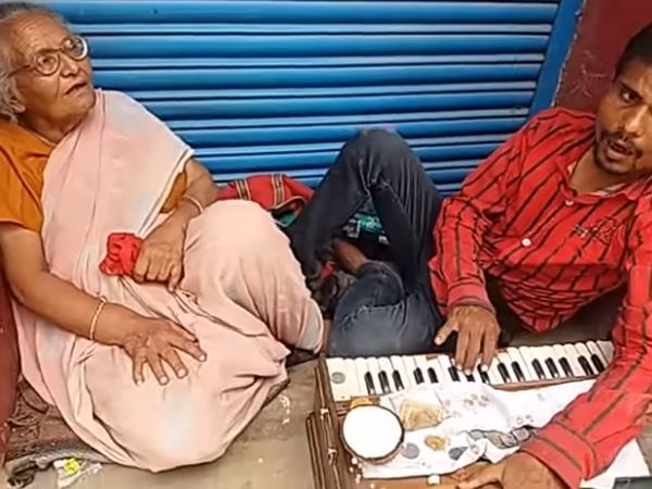 बेटी ने छोड़ा साथ, बेटा अवसाद में