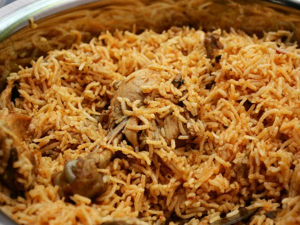 कैंसर के कारण निकलवाना पड़ा पेट