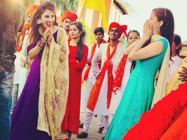 गणपति विसर्जन में किया दिल खोलकर डांस