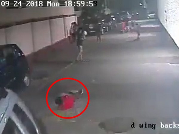 बच्चे के ऊपर से गुजर गई वैगन-आर कार