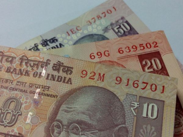 बैंक ने फ्रीज किए सभी अकाउंट बैंक ने फ्रीज किए सभी अकाउंट