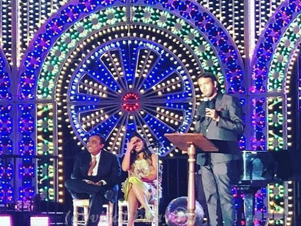 जमकर हुई आतिशबाजी